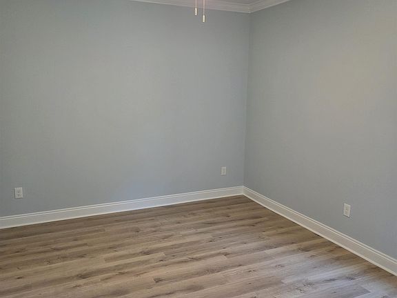 5th image of 4513 Pelican St.