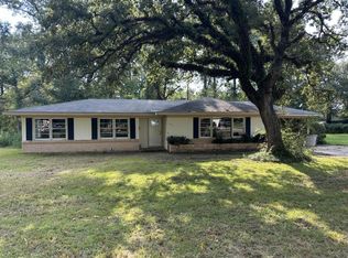 908 McGregor Dr, Lufkin, TX 75904