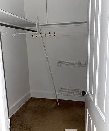 2nd image of 404 S Batavia Ave APT 3