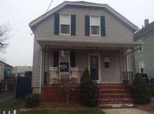 18 Moynan St, New Bedford, MA 02745
