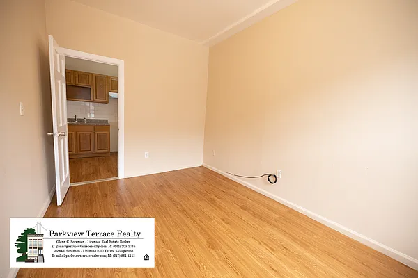 Rented by Sorensens Parkview Terrace Real Estate Inc | media 17