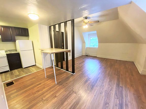 5th image of 351 S Negley Ave APT 6