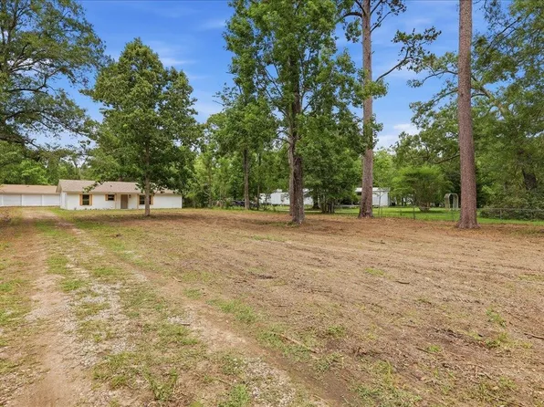 1495 Evangeline Dr, Vidor, TX 77662