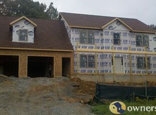 2893 Seitzland Rd, Glen Rock, PA 17327