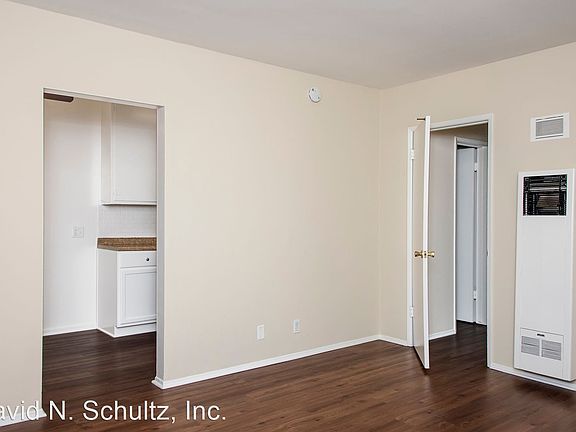 3rd image of 342 S Euclid Ave #2