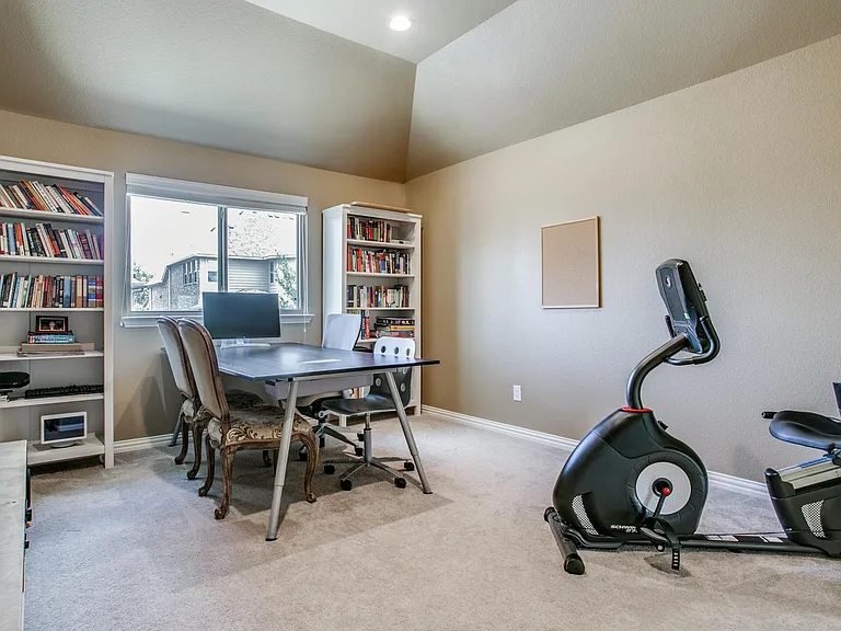 1518 Saddle Tree Rd — Photo 33