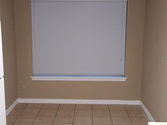 2nd image of 2939 Gossett Dr APT B