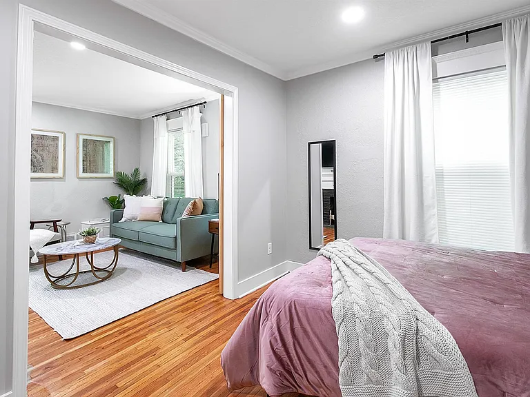 872 N Spaulding Ave #872 — Photo 19