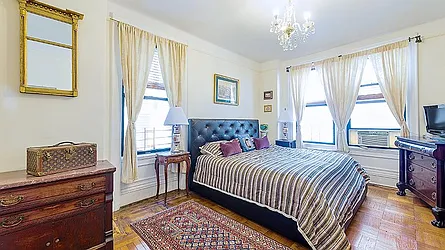 Sold by Fenwick Keats Real Estate