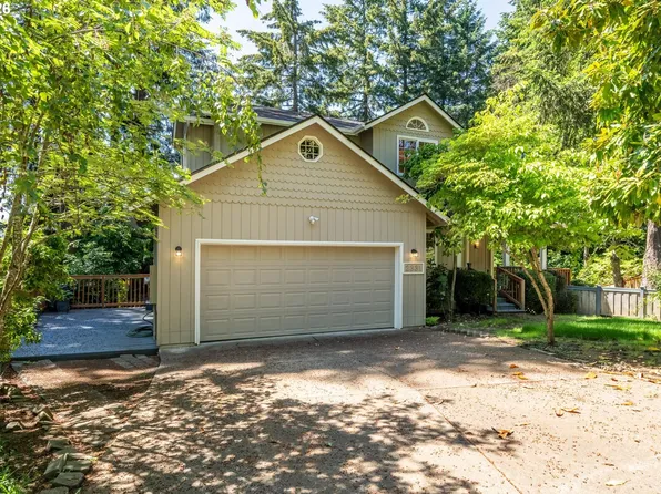 2331 Todd St, Eugene, OR 97405