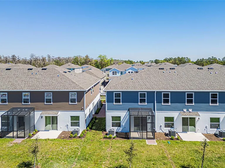 5082 Rain Shadow Dr — Photo 34