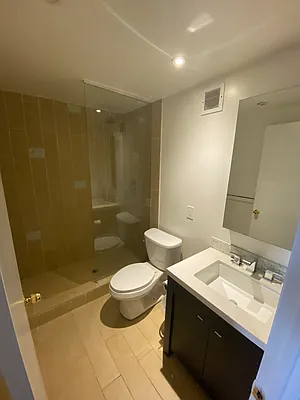 Rented by Bond New York | media 7