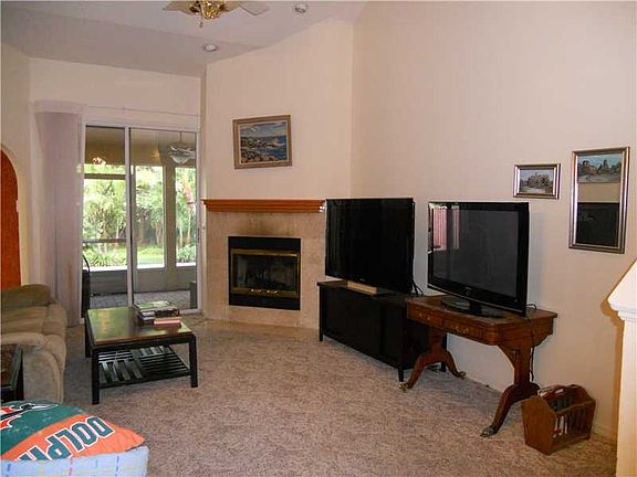 3rd image of 403 Red Cedar Ct NE