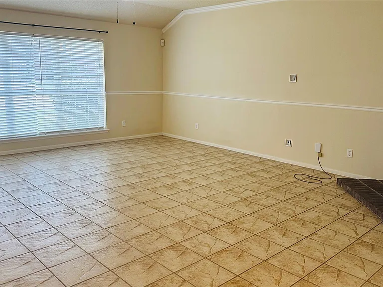 5808 Forest Timbers Dr — Photo 4