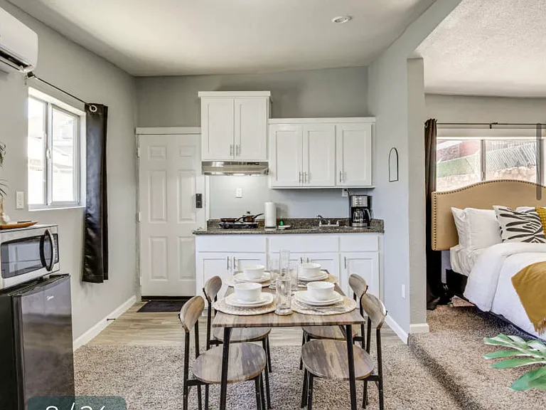 2710 Wyoming Ave #C — Photo 5