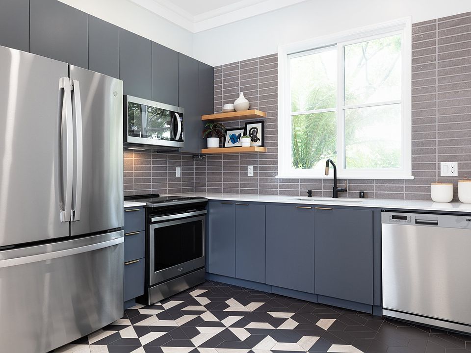 1st image of 1987 Bridgepointe Pkwy #4288652