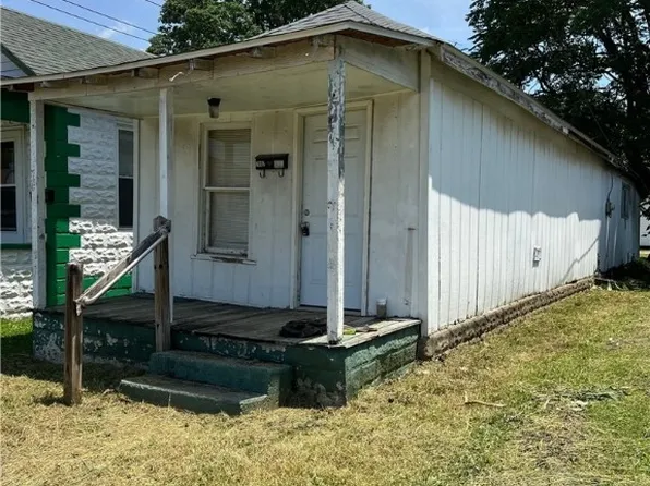 700 1/2 Buffington St, Huntington, WV 25702