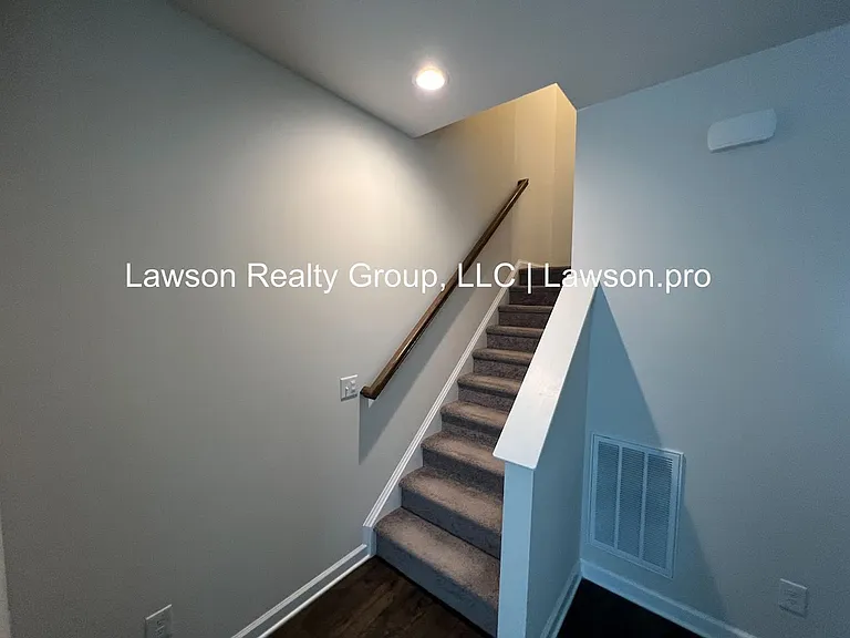 149 Shenandoah Ave — Photo 18