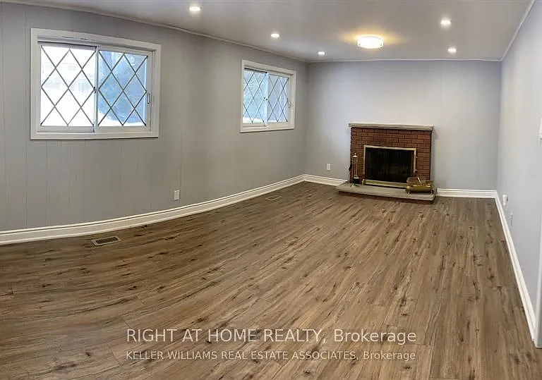 464 Sandlewood Rd — Photo 15
