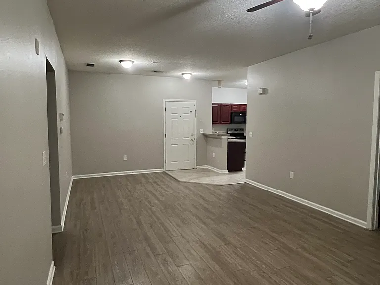 6985 Ortega Woods Dr — Photo 14