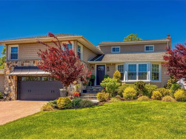 29 Kings Lane, Manhasset Hills, NY 11040