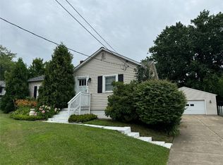 4805 Conway St, Erie, PA 16509