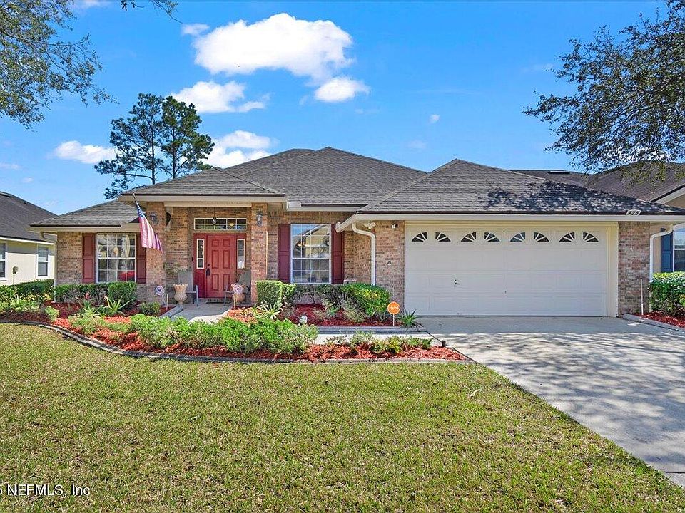 1st image of 935 BROOK HOLLOW Court