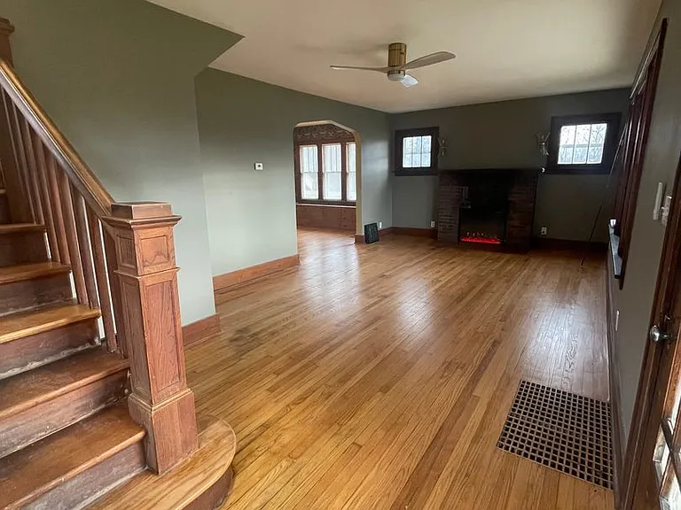 2852 Waters Rd — Photo 19