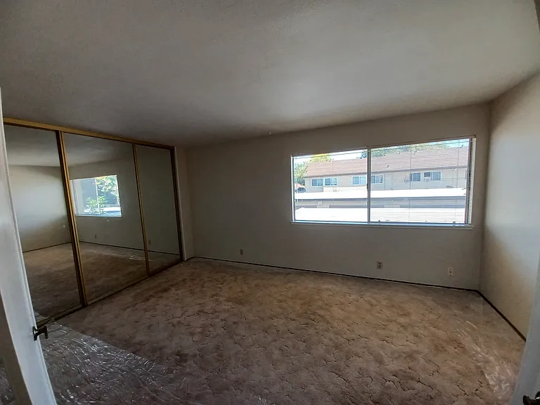 2335 Ravine Dr — Photo 5