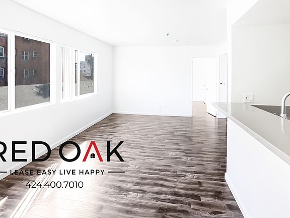4th image of 506 S Saint Andrews Pl #305