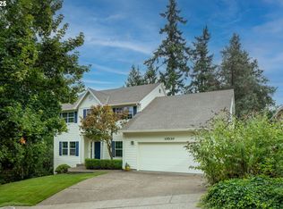 15530 SW Brighton Ct, Beaverton, OR 97007