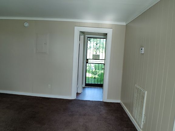 5th image of 747 22nd Ave N
