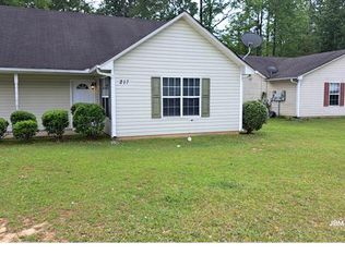 217 Concord Ln, Jonesboro, GA 30238