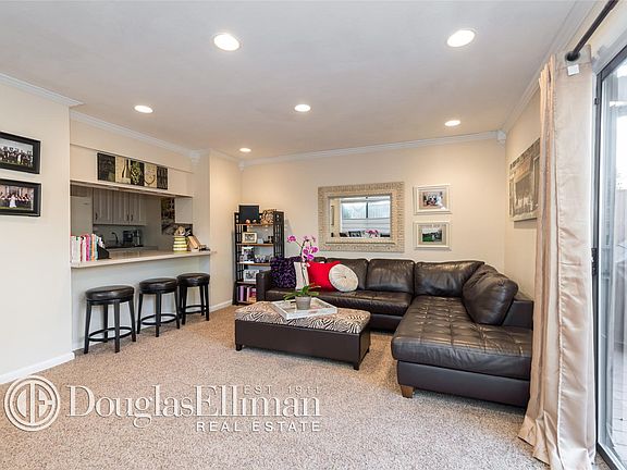3rd image of 100 Daly Blvd APT 501