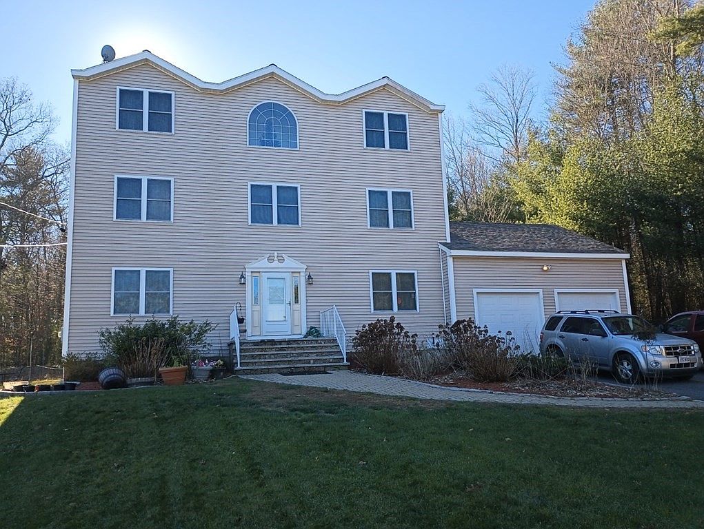1281 Center St, Dighton, MA 02715 Zillow