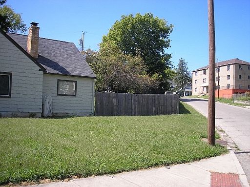 2nd image of 2245 Rustic Rd