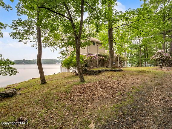 2nd image of 6437 Lakeshore Dr E