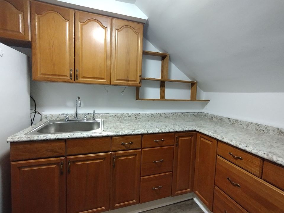 rid418 418420 Ridgeway St Greensburg PA Zillow