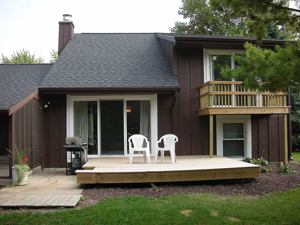 2nd image of 2925 Browning St