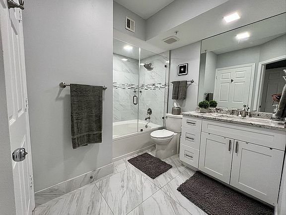 4th image of 2109 Tuscany Way #2109