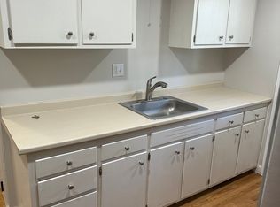 12 Spaulding St APT 3, Wakefield, MA 01880