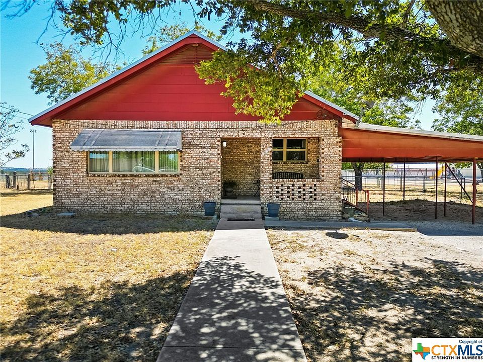 210 N 8th St, Lometa, TX 76853 MLS 540779 Zillow