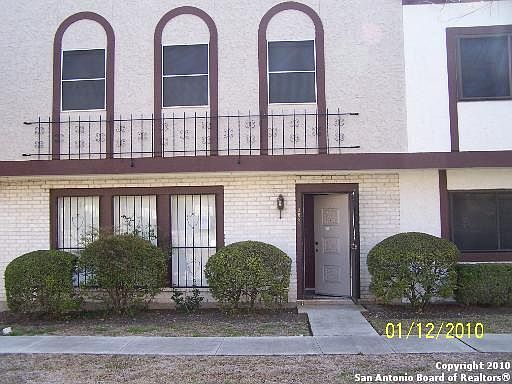 1st image of 10855 CROWN VIEW DR