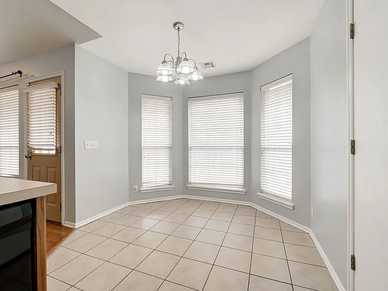 2032 Emerald Brook Ct — Photo 18