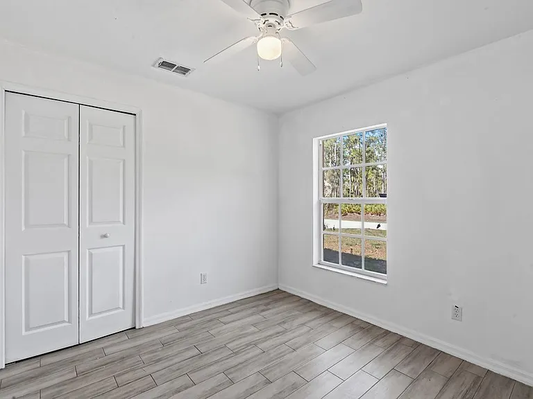 913 Canton Ave — Photo 21