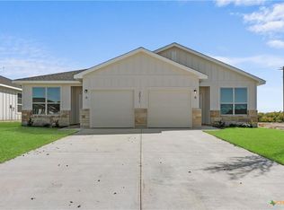612 Pacific Crest Trl #B, Copperas Cove, TX 76522