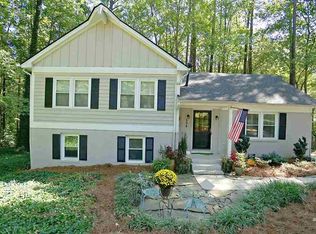 104 Brodick Ct, Cary, NC 27511