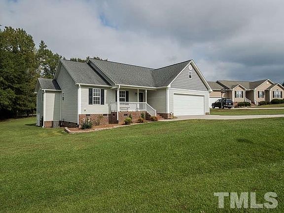 2nd image of 493 Water Oak Dr
