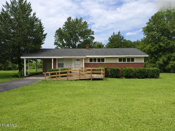 909a Greenfield Heights Boulevard, Havelock, NC 28532