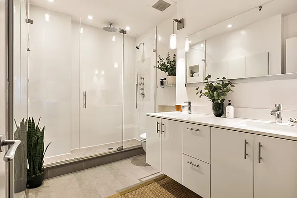 Sold by Compass | media 15